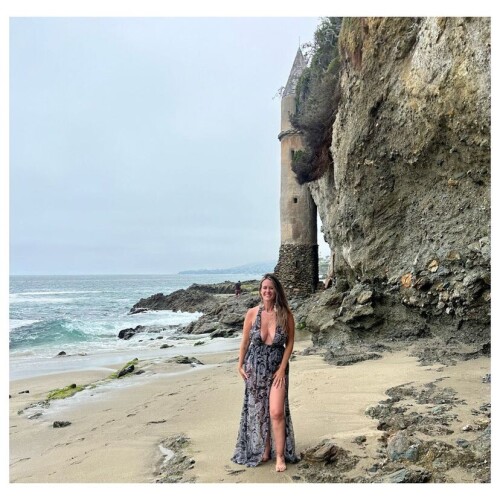 3318f5203bed6d853199d6f2a746f870