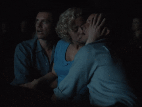a3b2a36b0c90aa891fa0ba72b62f1edd.gif
