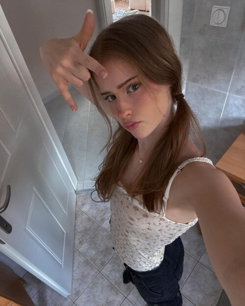 835cea2912d1efe214d9dd45503e4b6a.jpg