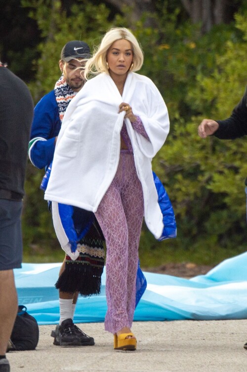 27cb043df6cba4c96f8538015757ab3d