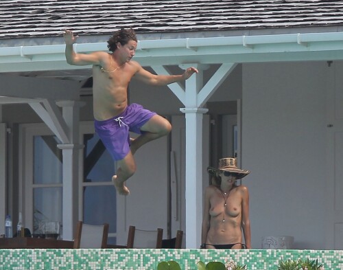 347f604cf14ea971b27af9ed85d22bec