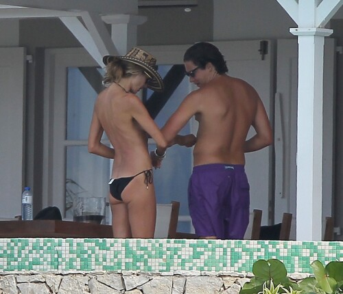 4da73288ef7b83467a7fb6806aaa414b