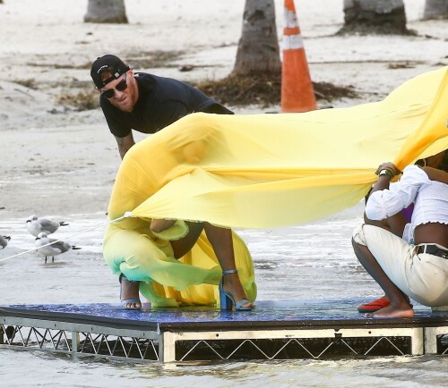 60eaeb1a2e91aec2a8850bb48c3f837e