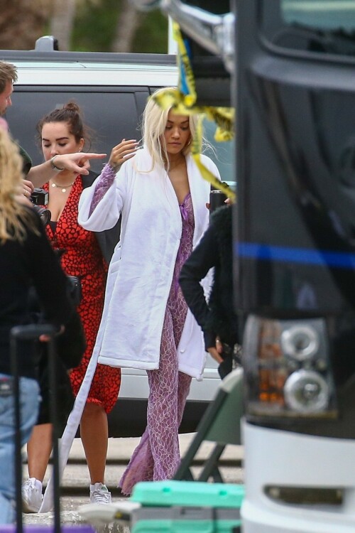 e220f2b7733b76d5a852ba5736e3d9dd