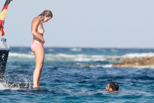 e3370f6bb5bc8ee9b91bede914e9e95c