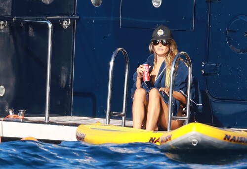 f6dd39983e07e0ab22ebea76fda8a3aa