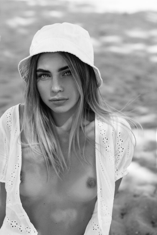 3df5ae2ecfc9457e2ca8c65f48f7328c