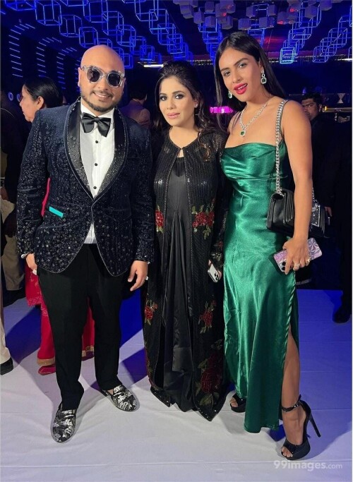 19400819d6c3f31935067ee2a2fd1d71