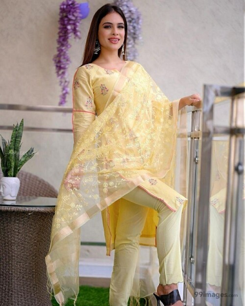 35d0394bf56e576f1ef8c94dbabb5f3e