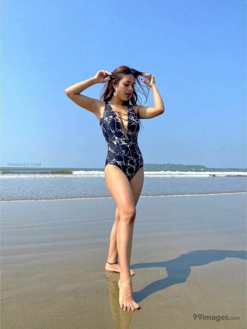 54035e4e9374643b0f78541ac9c004a0