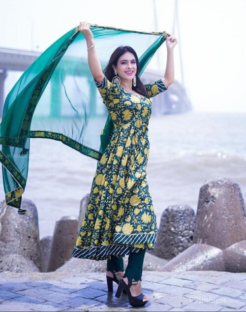 573f64aca6d26cc1a920dc9efba8d86b