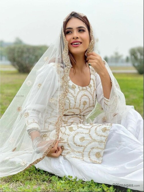 84049165144862eee791e67f25717262