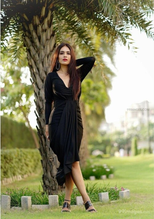 8a3f42967e657f95da27ddeba8db9ee0