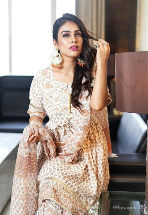 924c2720cafe75539768044f827afbfa