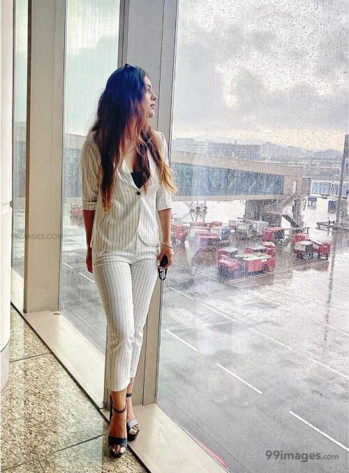 b402194c3d9f04a4cccb3d3f15cedfad