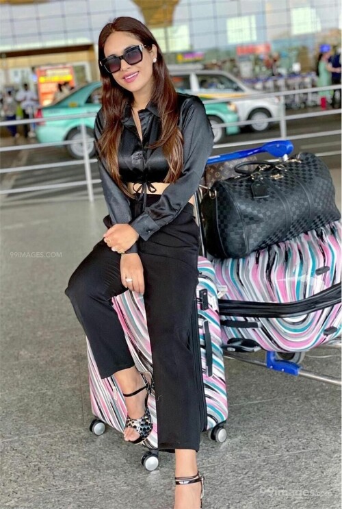 b5f98c1b1eab7011aaafc82df0aff18f