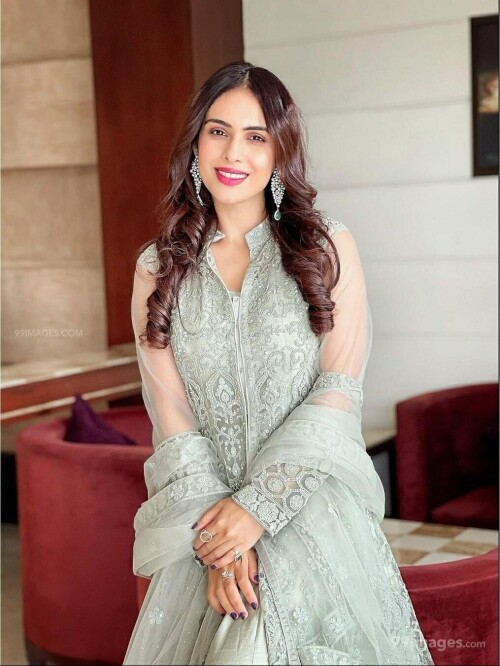 e38d1122c31c1cb3ae3a503db9148e31