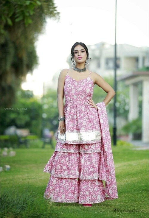 e4a534df7dbc8a5be3e70ff3123e4037