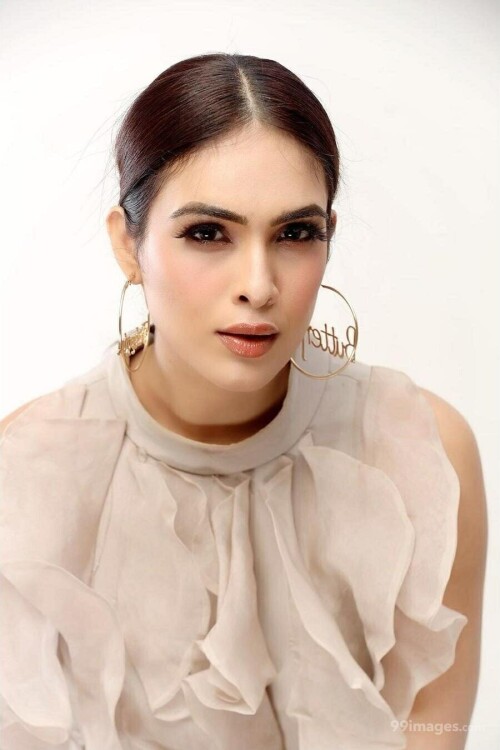 efa4feebed700556c937fc1c97ec27ff