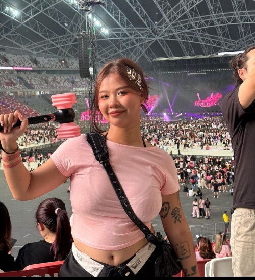 127670c6d5d8964269e1c234774a5100