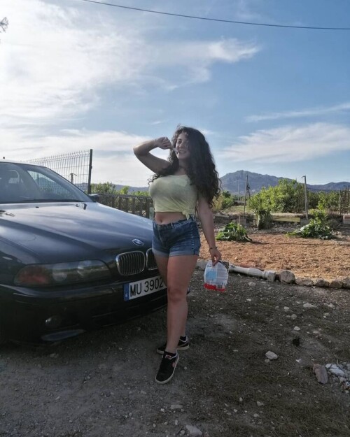 5ca29e8cd6679ee8d17db5e31acc0e02