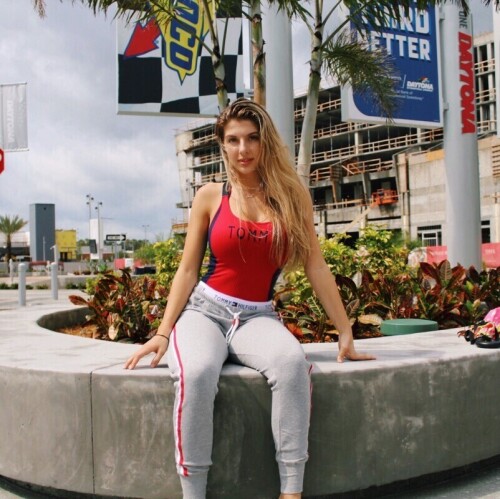 a4993c0a8ec6730b4b5492ea211c8523