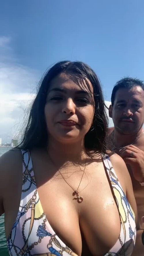 01b50bf9ca27a9653e8cf5f88c2ce4cb