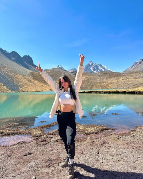 0f1923129044a89f8666911cff0a5a58