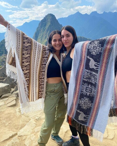 33d9f10857beeb0661e2842eaad8f67a