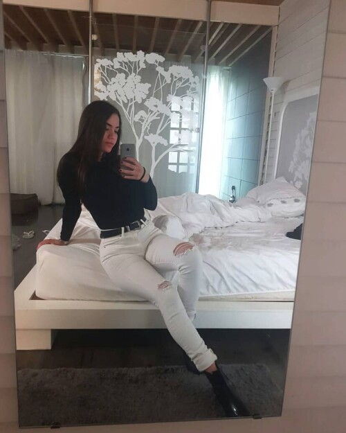 d1cf05b7b053fd8d4713df2f671f85b8