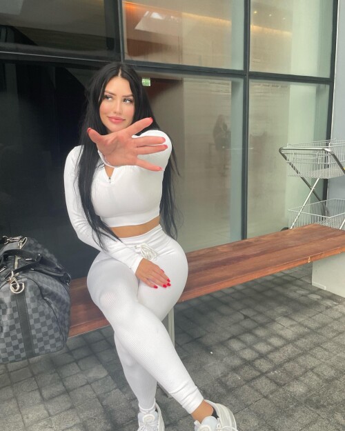 19e0fce5e391570cde65fc0b05ba059c