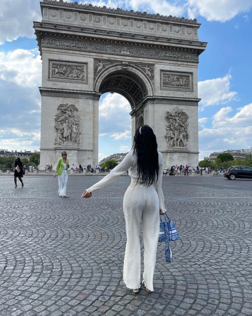 1dd2a995a97028f868f63ab1bf5970be