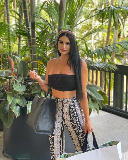 2a4ced2b606d275175817ea0b045b1c1