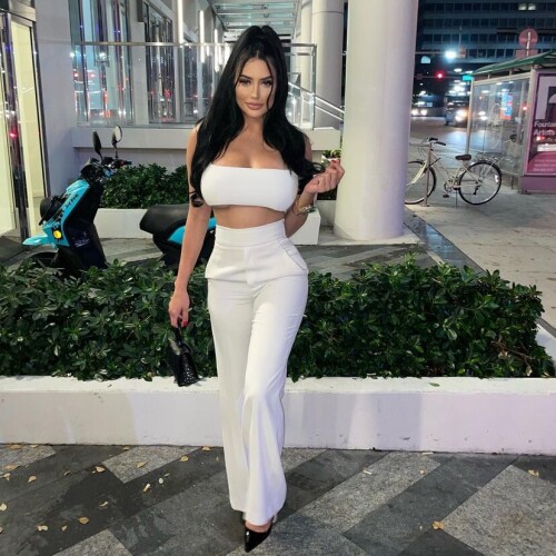 49cefdd2be82f0f86e21a6c6613aa352