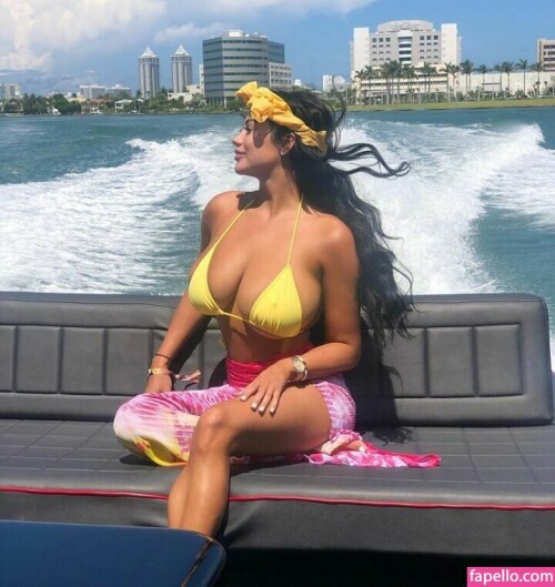 a3ee2f1c034d5b567d19d712f80f23ee