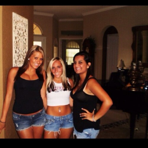 c8b00e6f4e3384da89abc9a59f624148