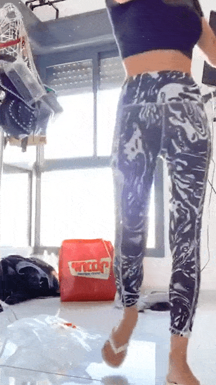 dd0d94964e483a709b623a412ae04934.gif