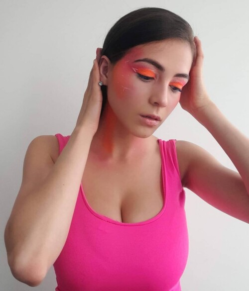 32465d35d73cf4989efe0c2baeddcbd6