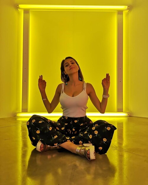 8f368e4fee25bead72879bf166c6c06e