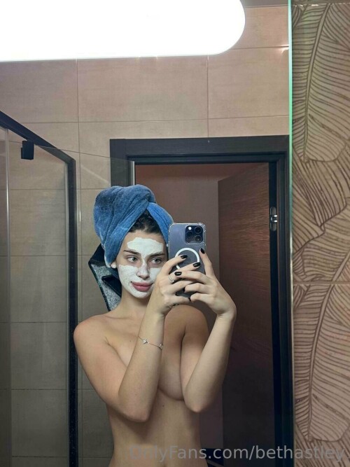 24945bc7ac1f4e5a67c93f4278ed12c8