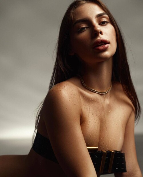 c6bb70b843de44f52e7c145489f7711b