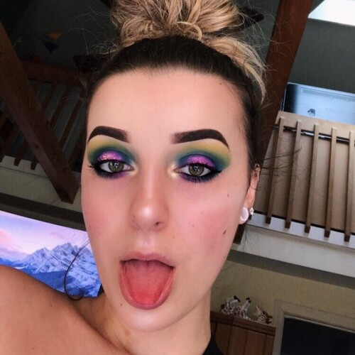 1be5f4160b814c5f78cf196b1594851e