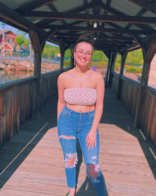 21a9e489f09aed48eb01d8383ac946f8