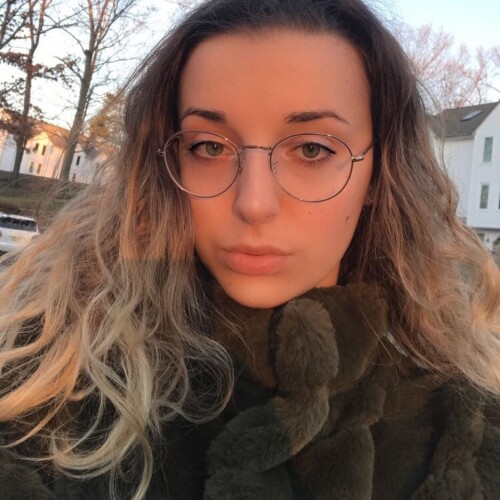 477f605ba2a2240b263c5e9e852a5ec8