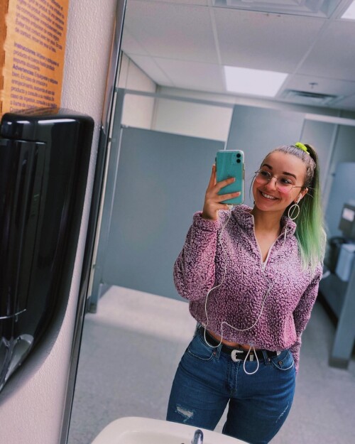 5f2555e915d935174d149462acc0ba75