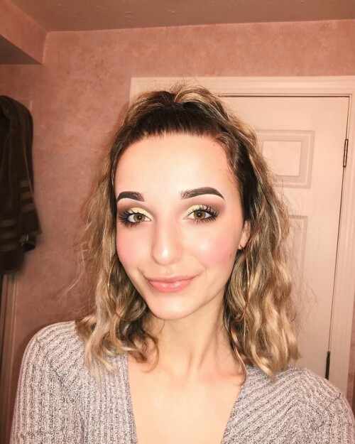 81b63a9716cf1d8749657fb59b835b94