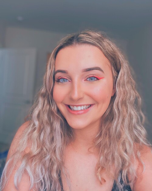 8fce74ba83e2fab3f48336c517f6d6bb