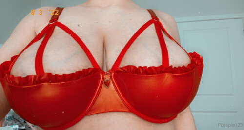 e1c1906d48f1a7e2b57989ebe834a48e