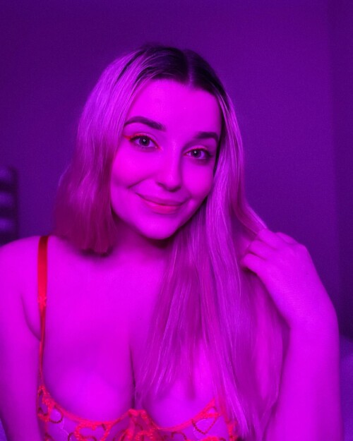 e27fb454a1c321a07f0abe2aae39b333