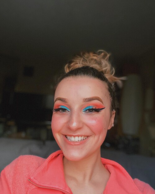 ff20124c84bad1c6d06641cb9b6a6ed7